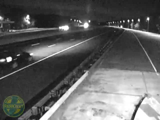 Live snapshot from MM 093.0 s/o Exit 91 - CR-549/Chambers Br Rd (Brick Twp)